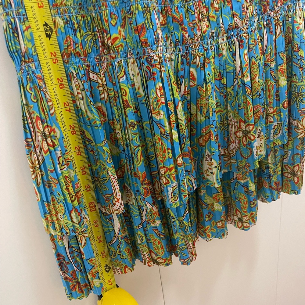 Current Air Los Angeles Blue Paisley Smocked Mini Dress. Size M - Picture 6 of 9